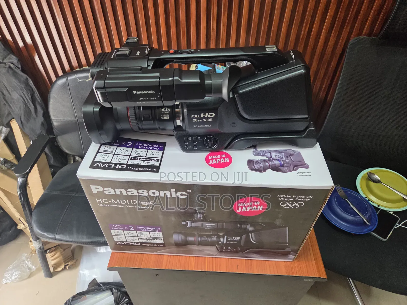Panasonic Hc-Mdh2 Avchd Shoulder Mount Camcorder