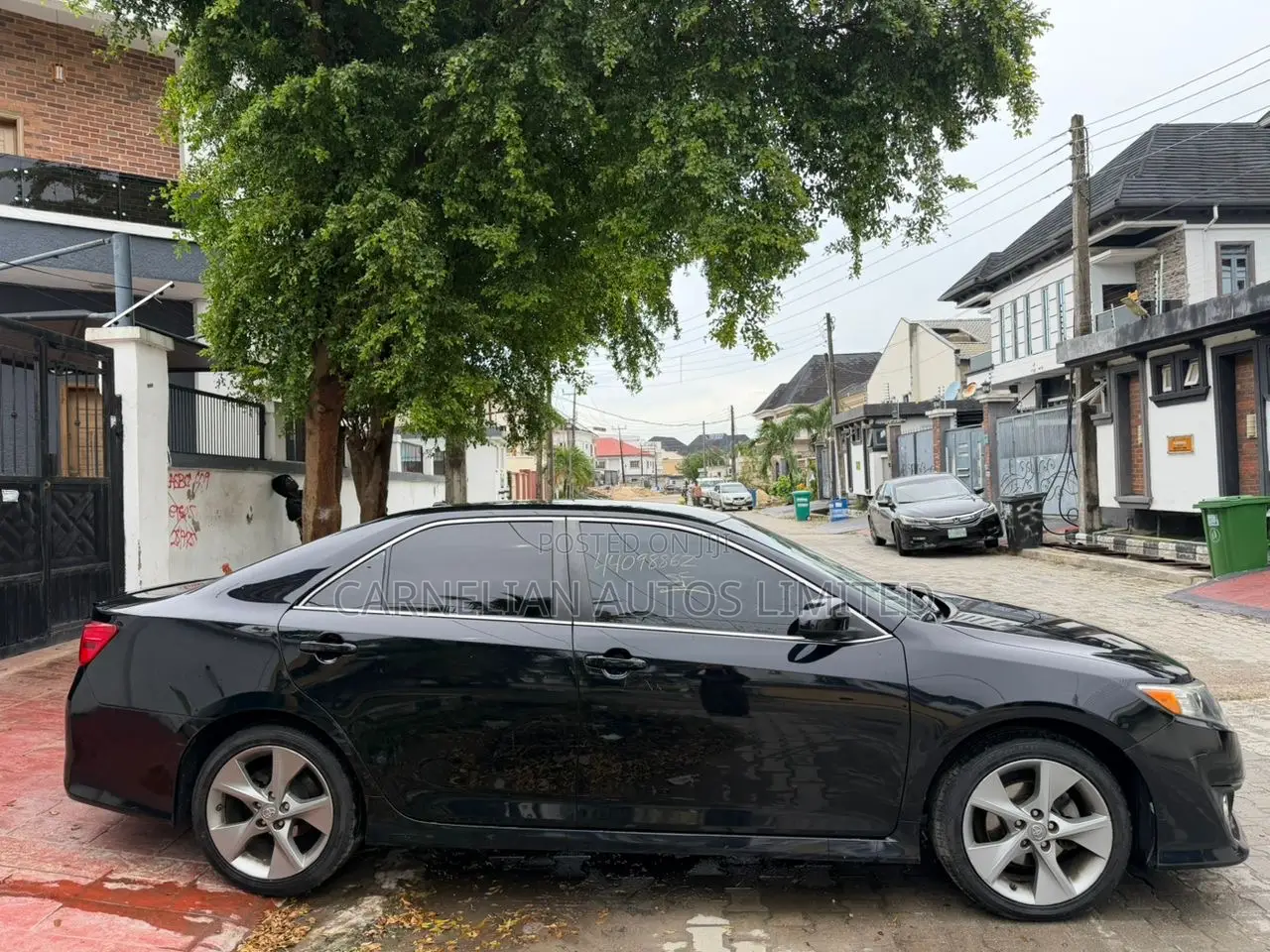 Toyota Camry SE V6 4dr Sedan (3.5L 6cyl 6A) 2012 Black