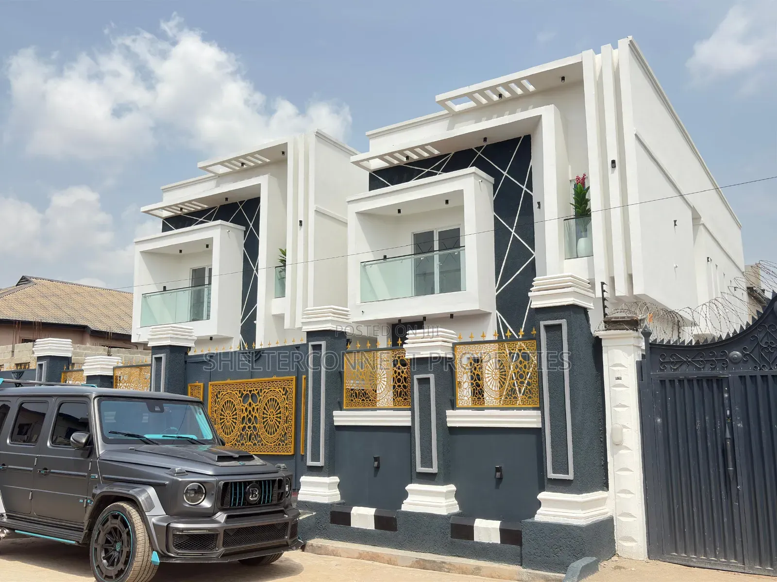 4bdrm Duplex in Agbado for sale