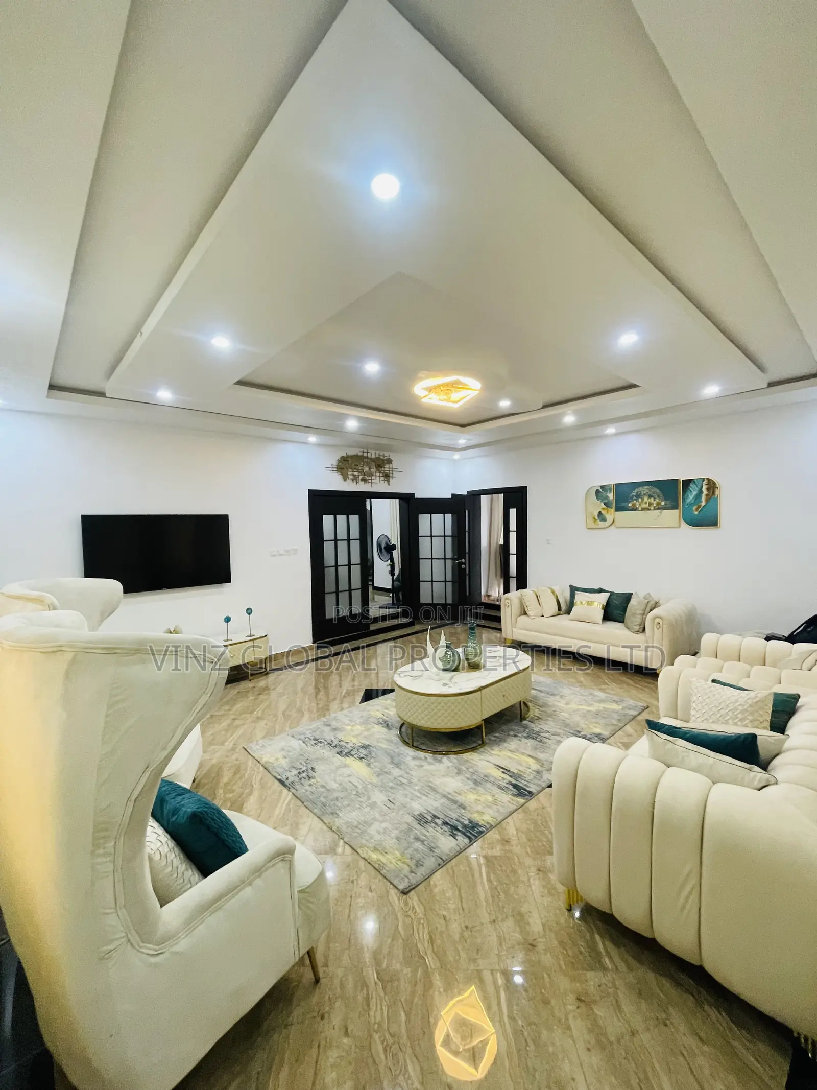 Luxury 5 Bedroom Detached Duplex Apartment With Excellent Facilities
