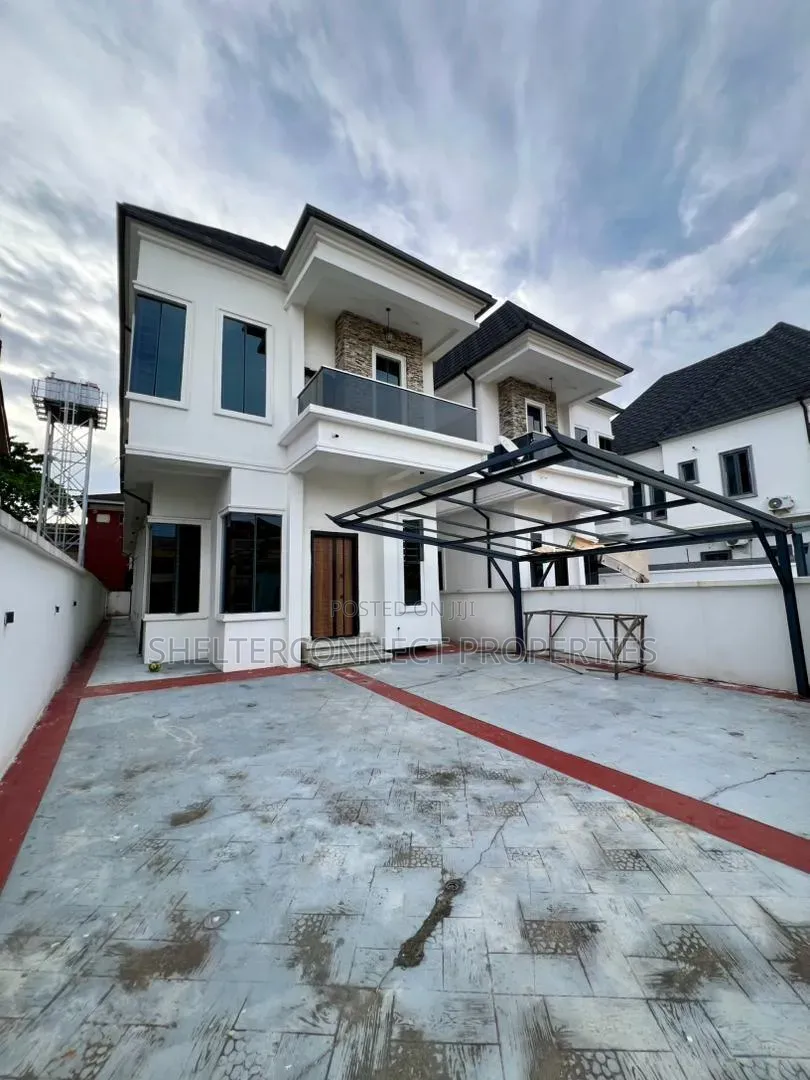 5bdrm Duplex in Osapa london for sale