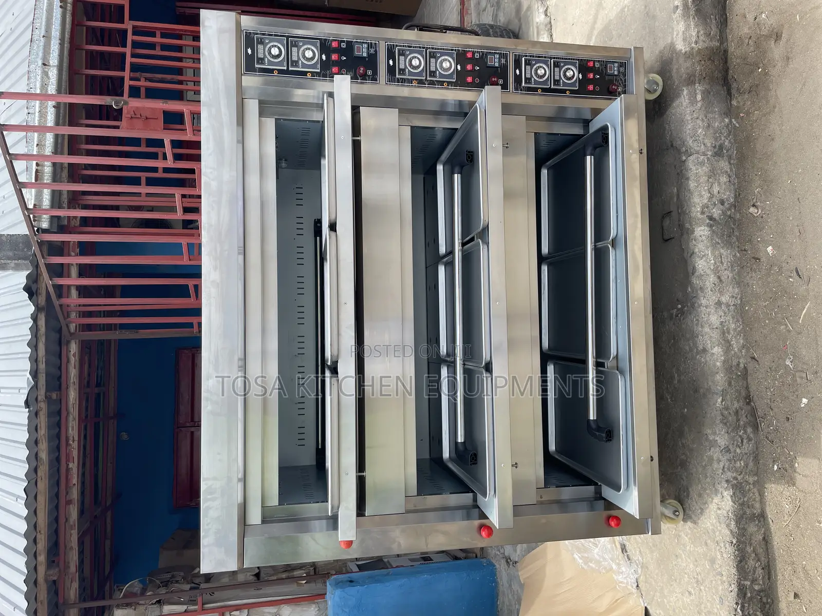 9 Trays Oven