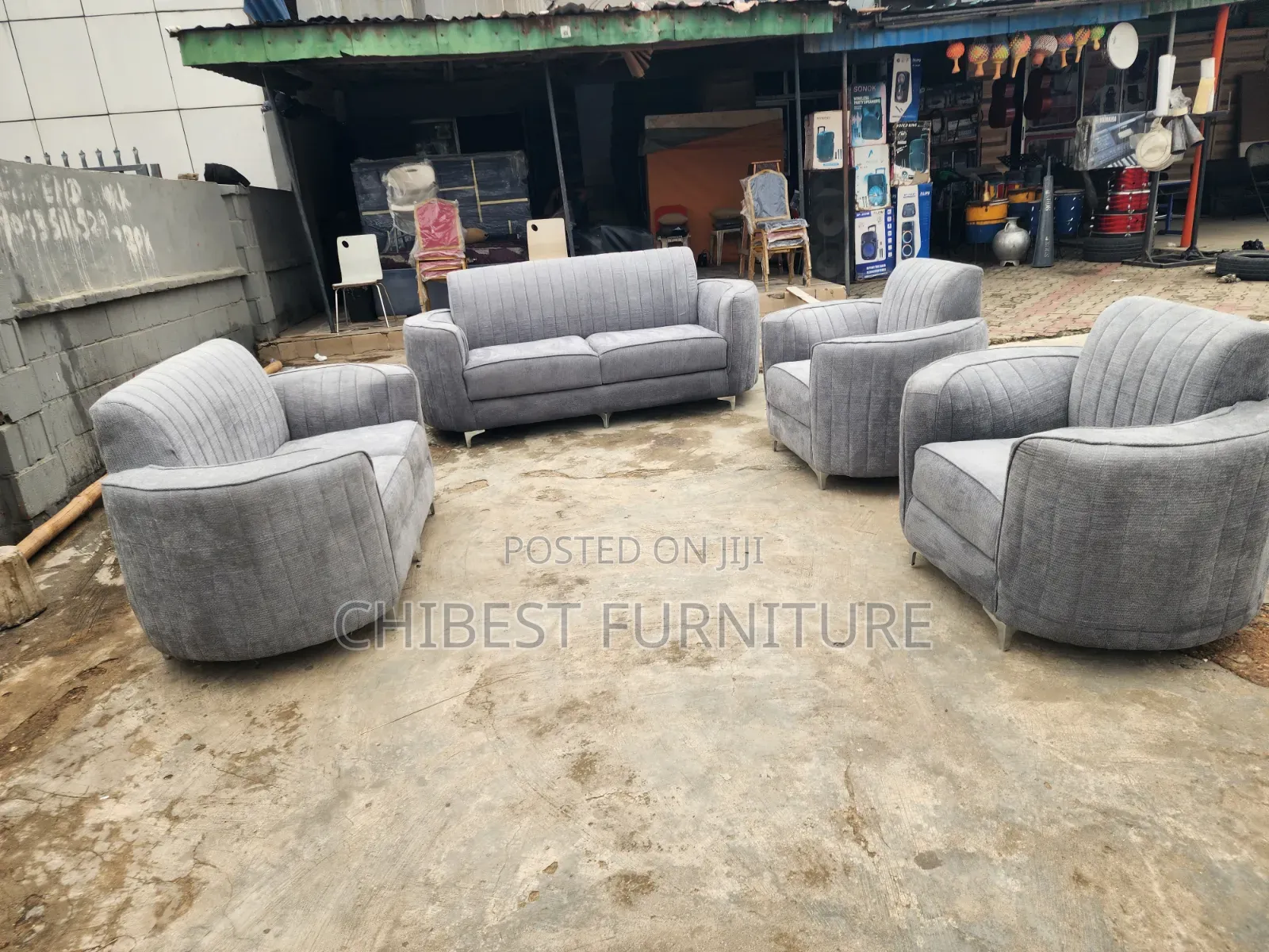 Luxury Grey 7 Seaters Sitting Room Sofa Chairs.