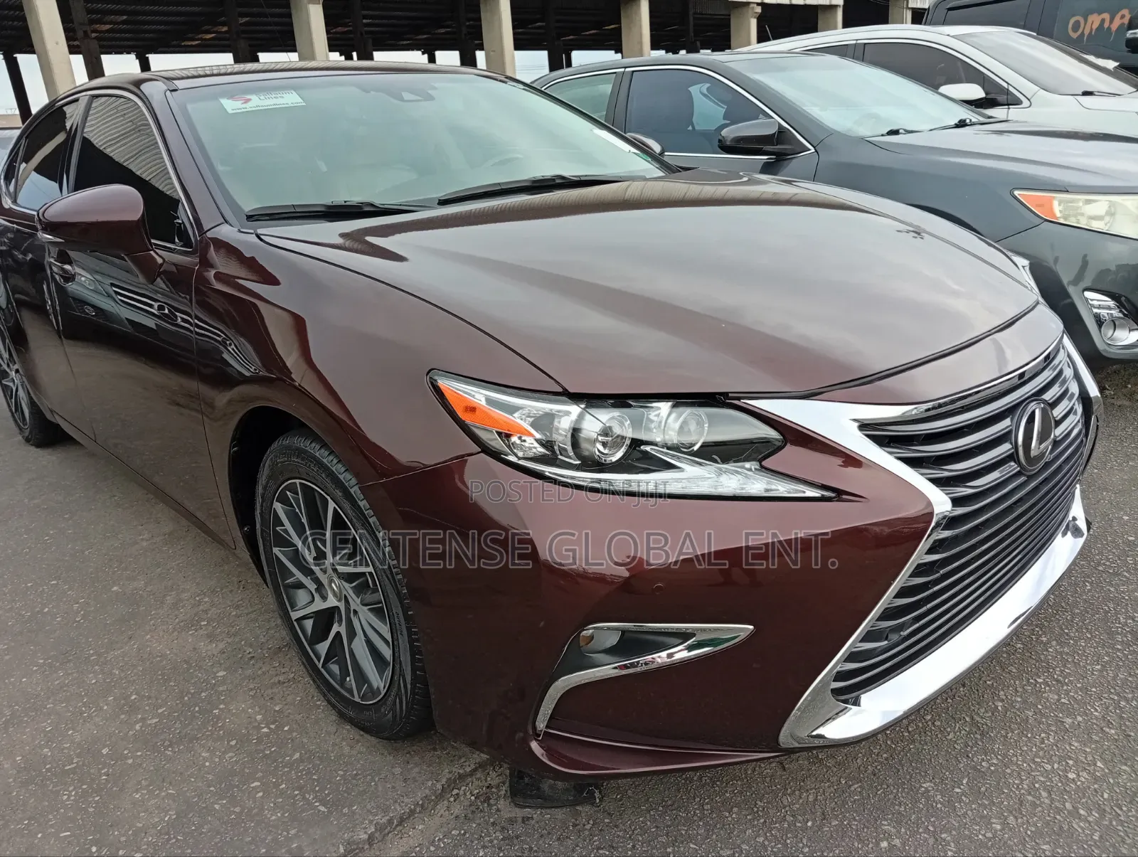 Lexus ES 2016 Red