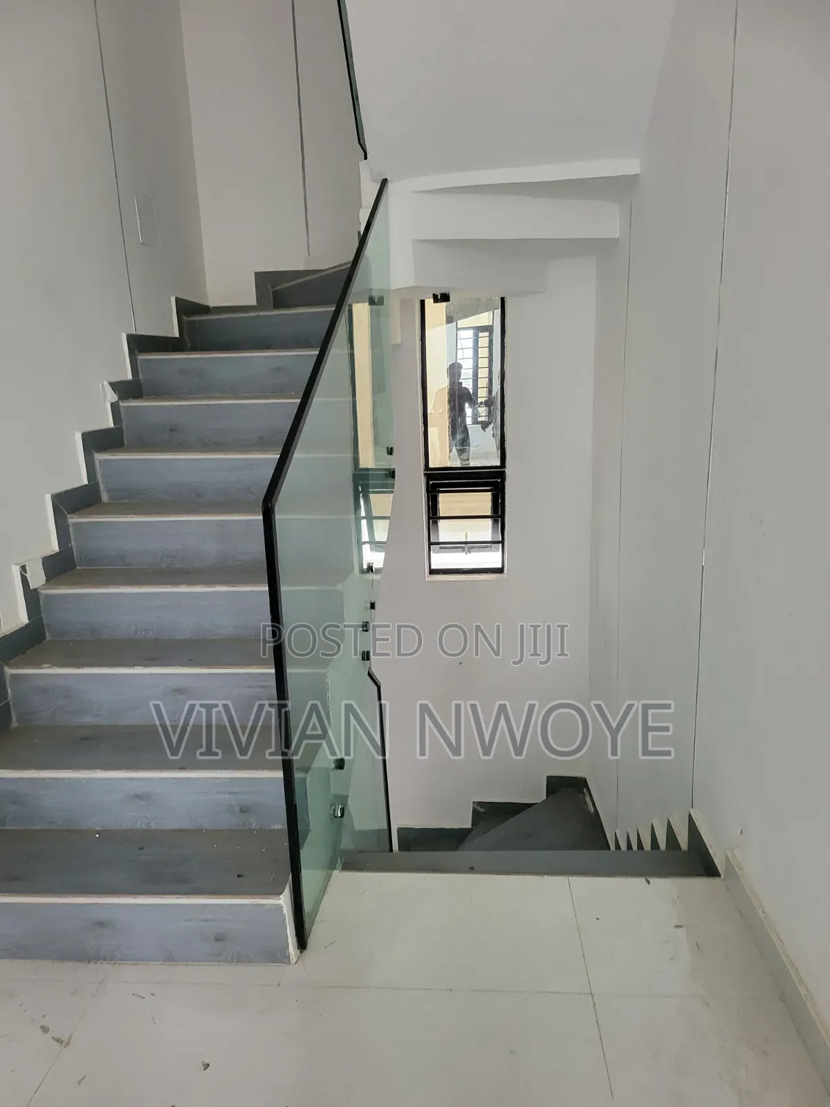 5bdrm Duplex in Olokonla for sale