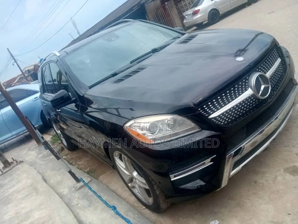 Mercedes-Benz M Class ML 550 4Matic 2012 Black