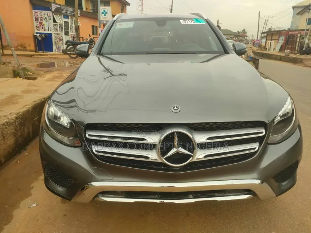 Mercedes-Benz GLC-Class 2018 Gray