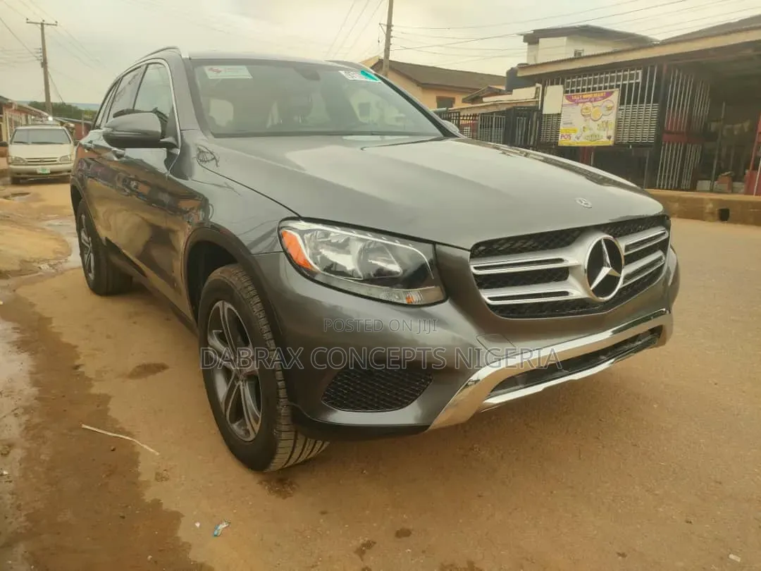 Mercedes-Benz GLC-Class 2018 Gray