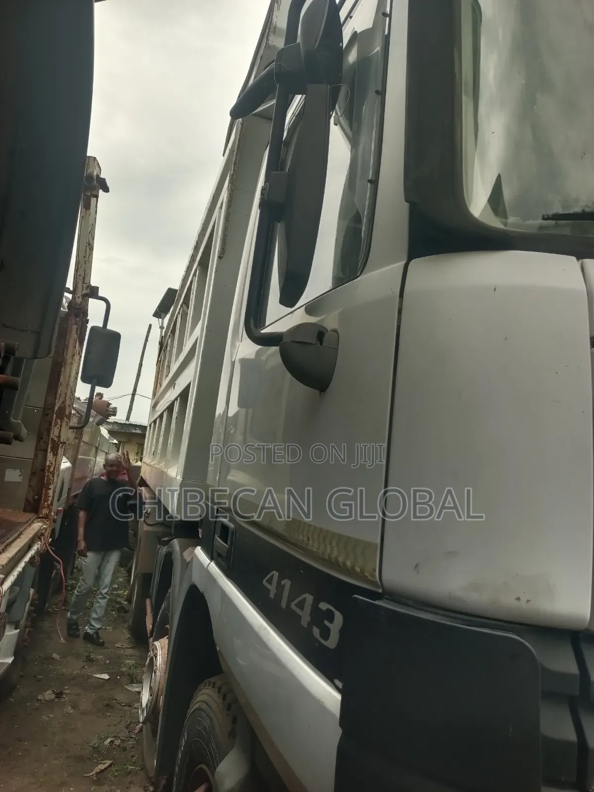 Benz 4143 Actros Tipper 12 Tyres (Foreign Used)