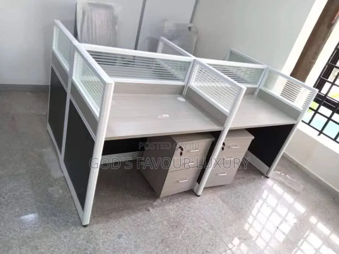Office Working Station Table With Side Drawers.