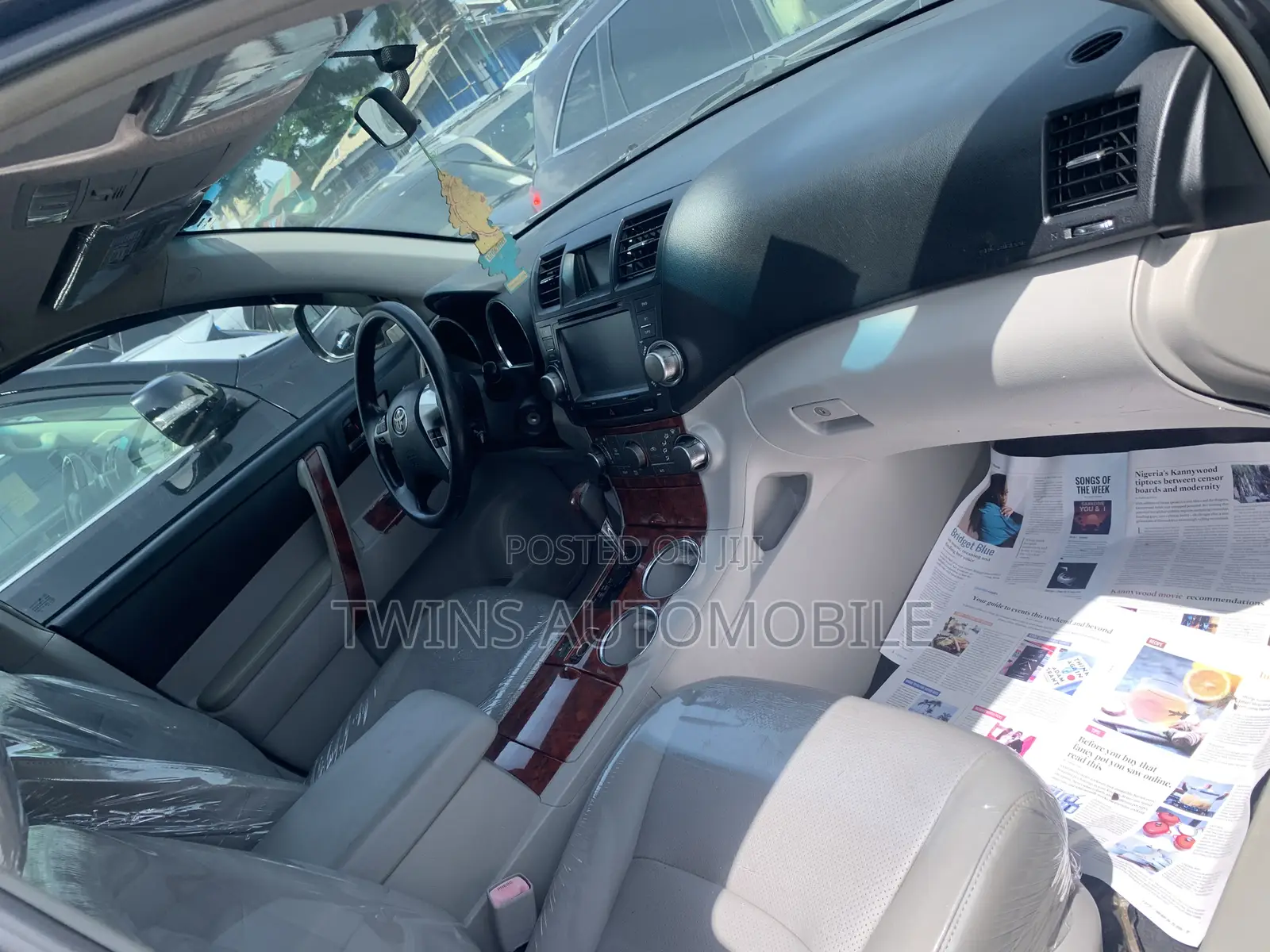 Toyota Highlander Limited 2012 Gray