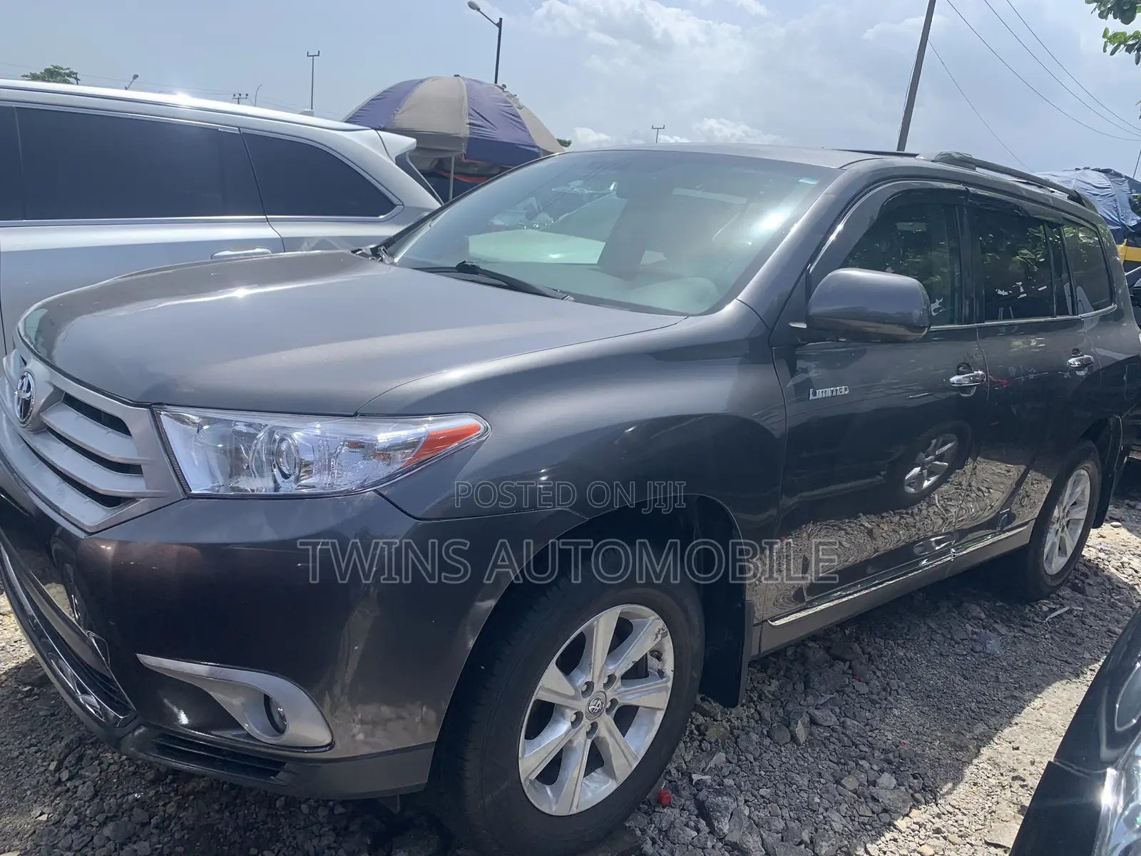 Toyota Highlander Limited 2012 Gray