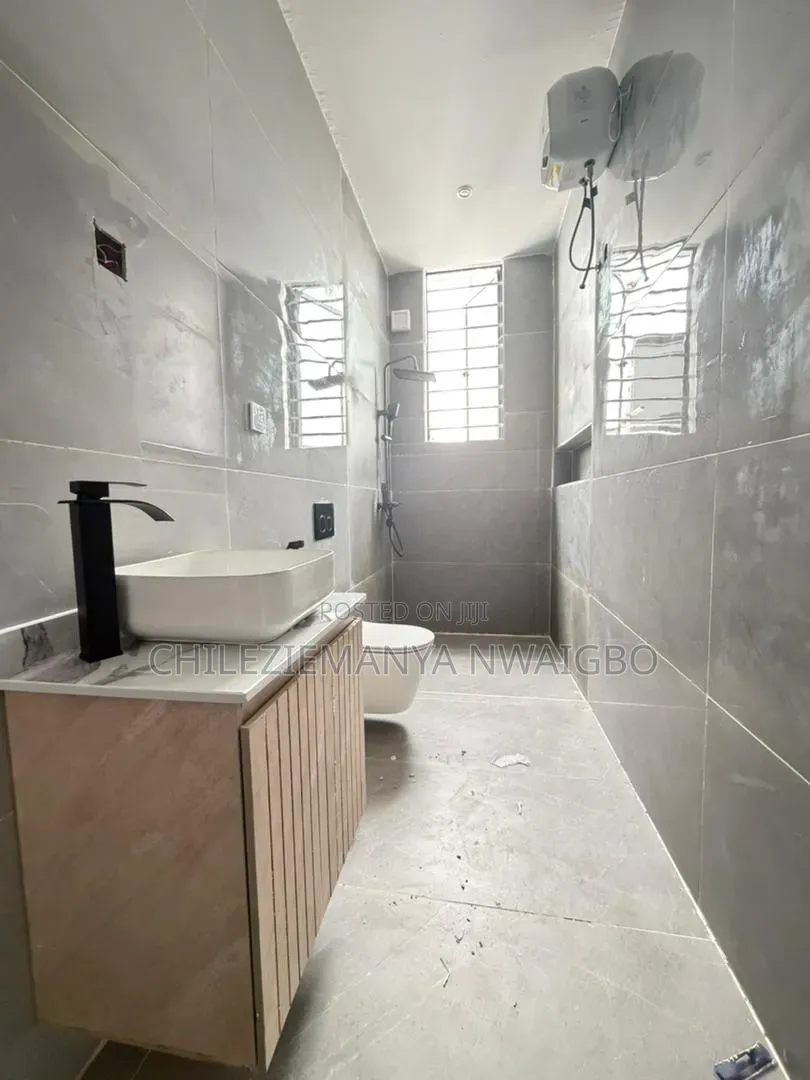 4bdrm Duplex in Omole Phase 2 for sale