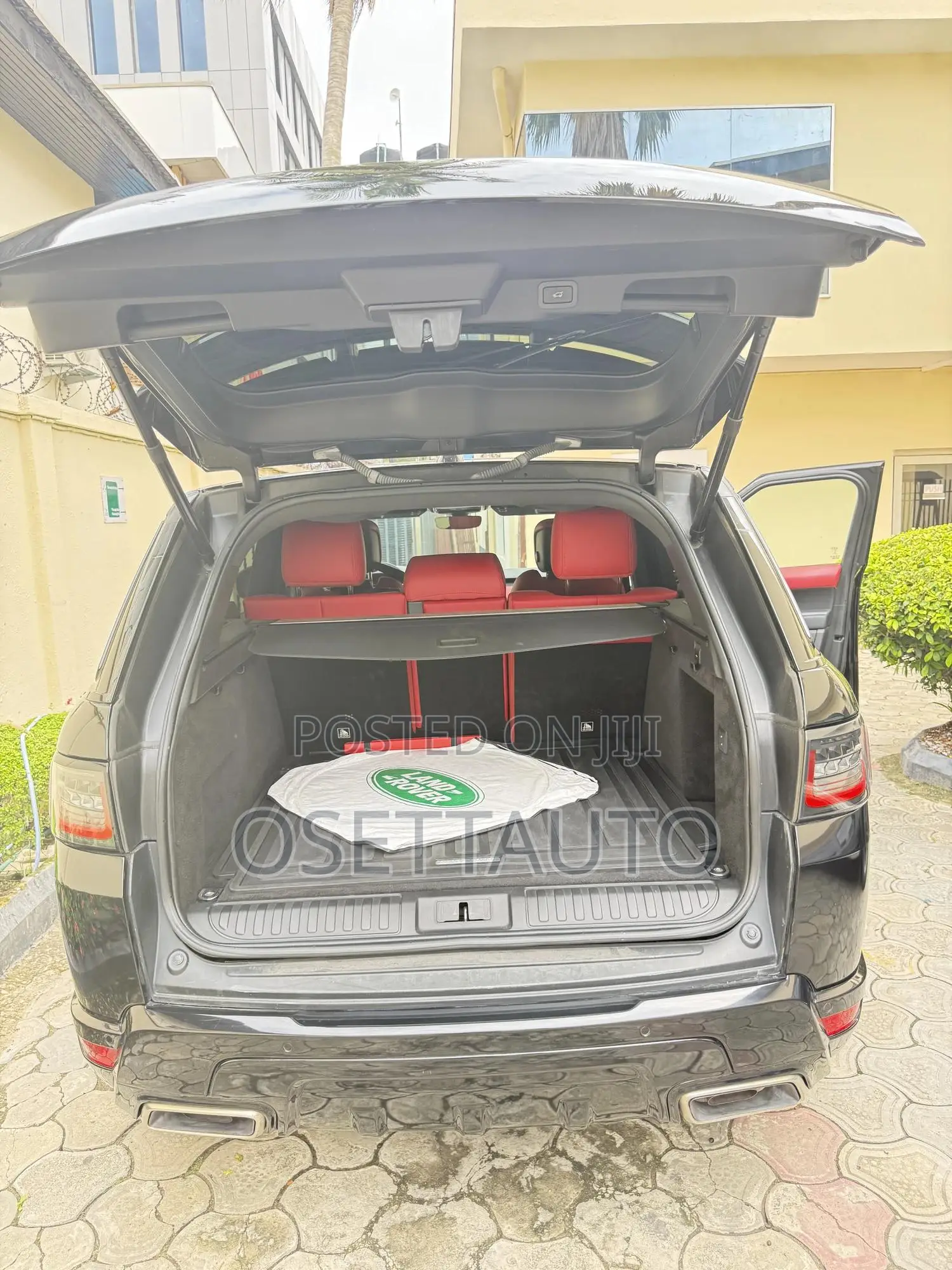 Rover Land 2019 Black