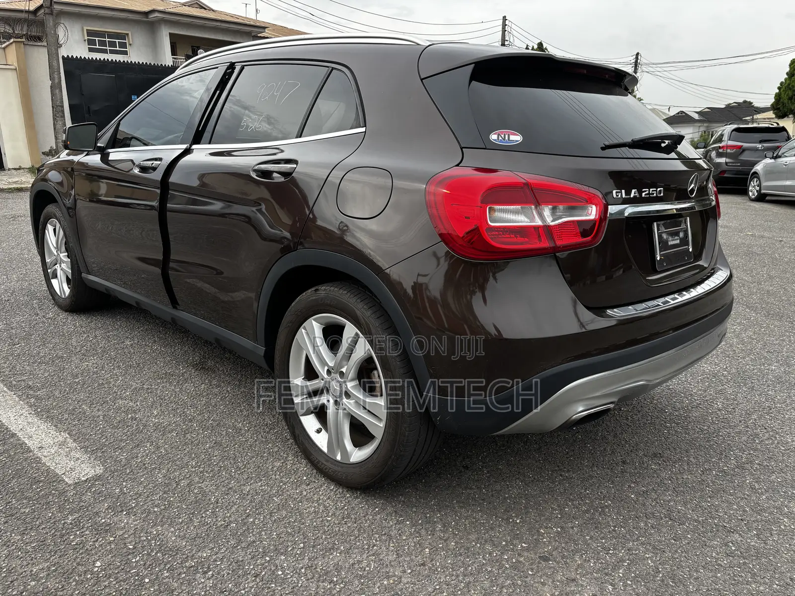 Mercedes-Benz GLA 250 2015 Brown