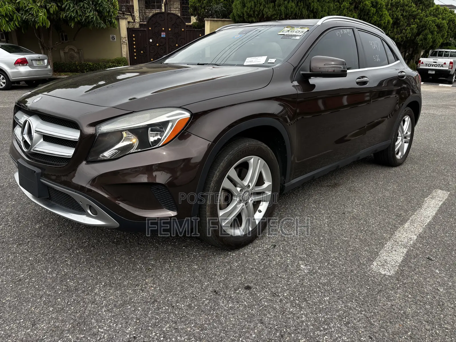 Mercedes-Benz GLA 250 2015 Brown