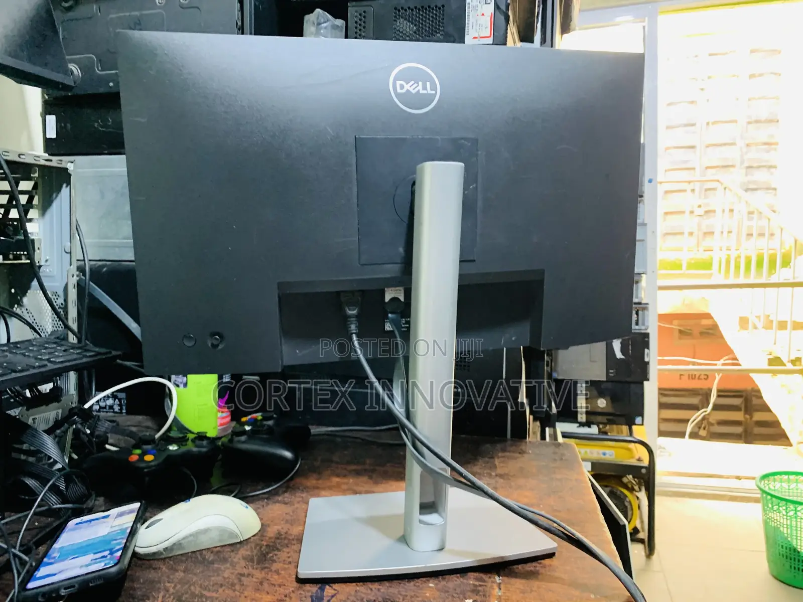 24 Inches Frameless Dell Monitor 1080p