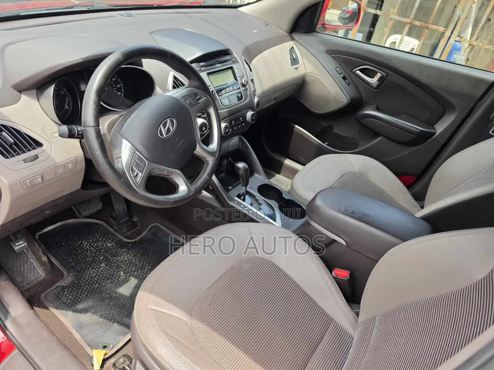 Hyundai Tucson GLS AWD 2013 Red