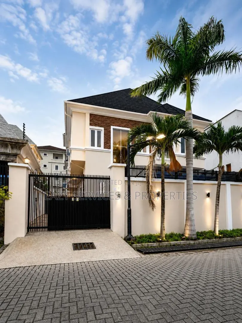5bdrm Duplex in Parkview Estate for rent