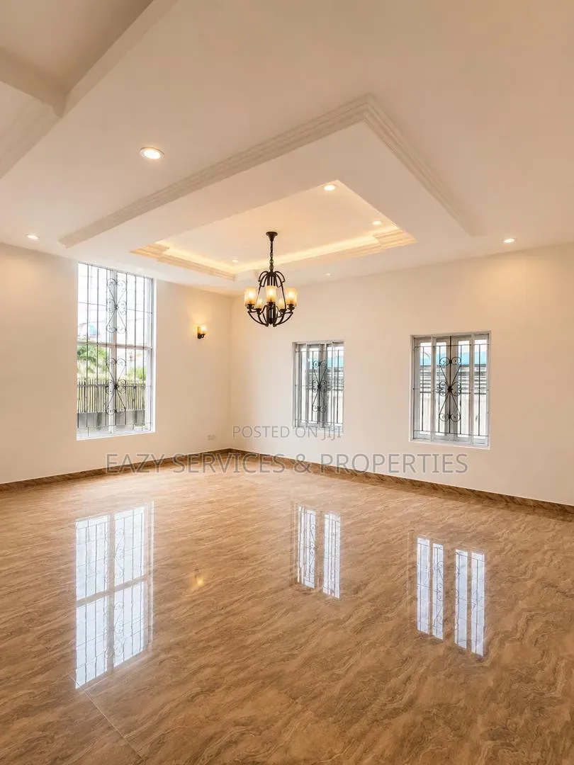 5bdrm Duplex in Parkview Estate for rent