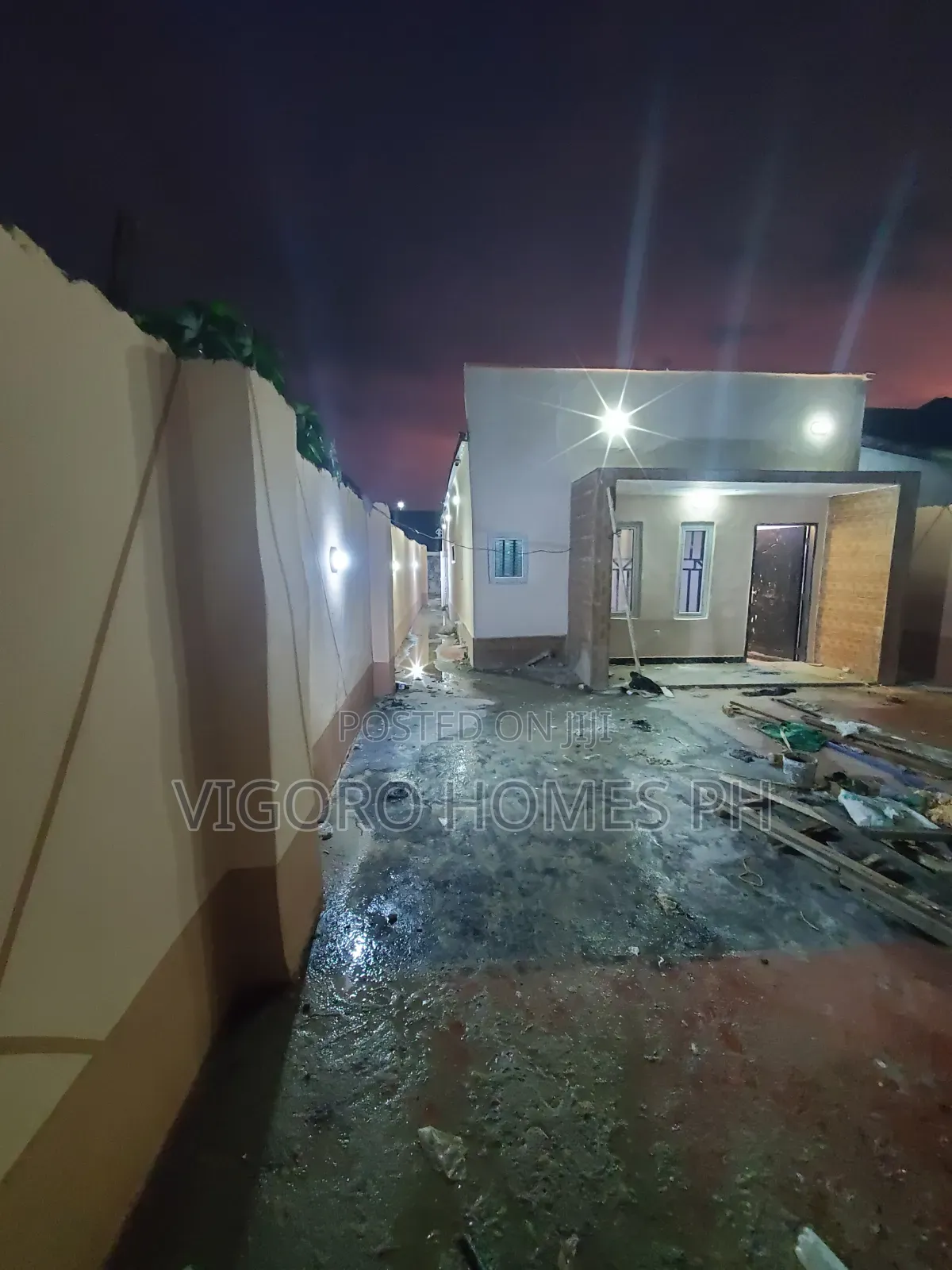 2bdrm Bungalow in Eneka Link Road, Port-Harcourt for sale