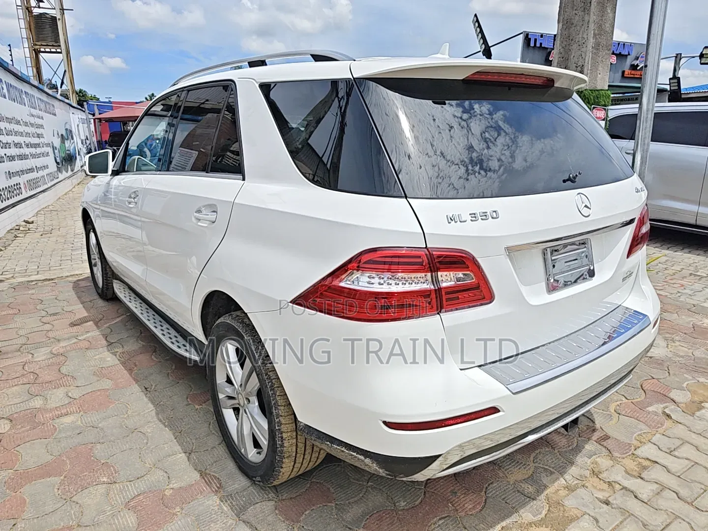 Mercedes-Benz M Class ML350 4dr SUV (3.5L 6cyl 7A) 2014 White