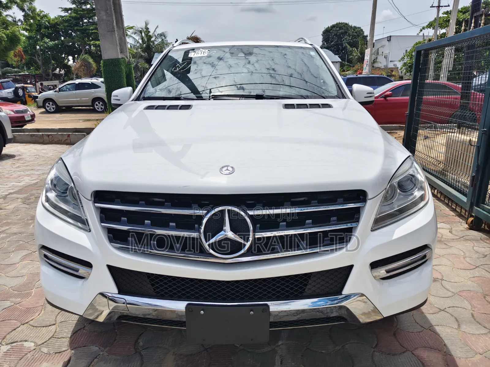 Mercedes-Benz M Class ML350 4dr SUV (3.5L 6cyl 7A) 2014 White