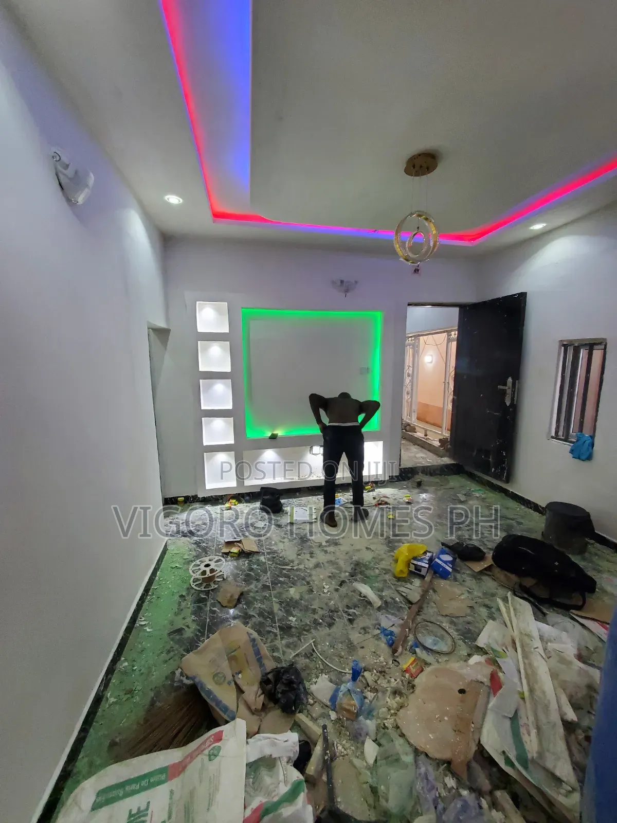 2bdrm Bungalow in Eneka Link Road, Port-Harcourt for sale