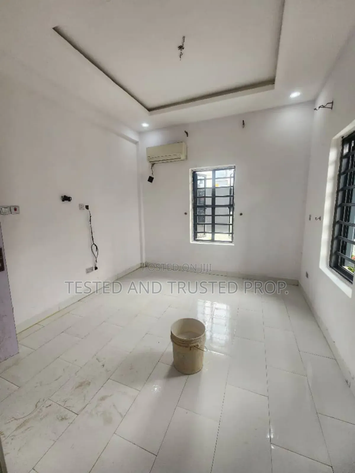 2bdrm Apartment in Chisco Ikate Lekki for rent
