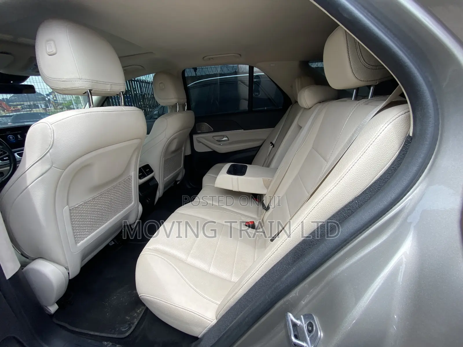 Mercedes-Benz GLE-Class GLE 350 4MATIC 2022 Gold