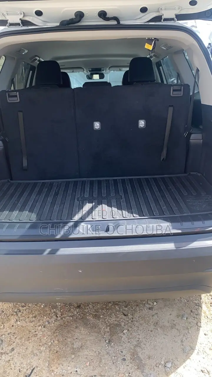 Toyota Grand Highlander XLE AWD 2024 White