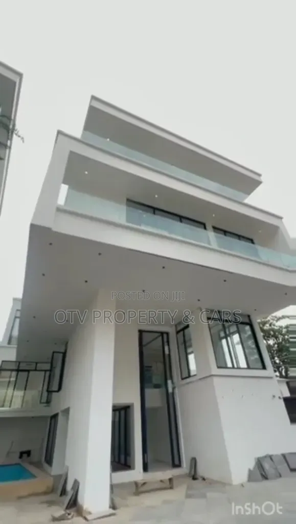 5bdrm Duplex in Old Ikoyi for sale