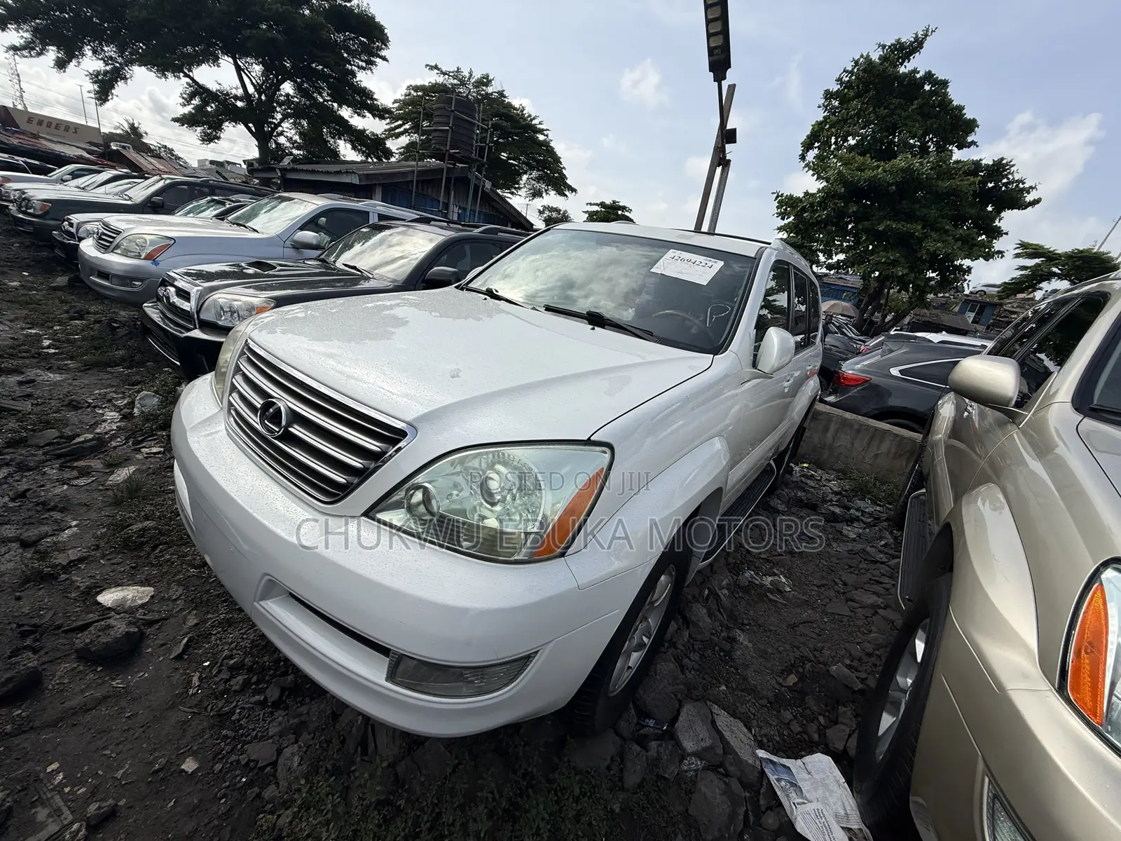Lexus GX 470 Sport Utility 2007 White