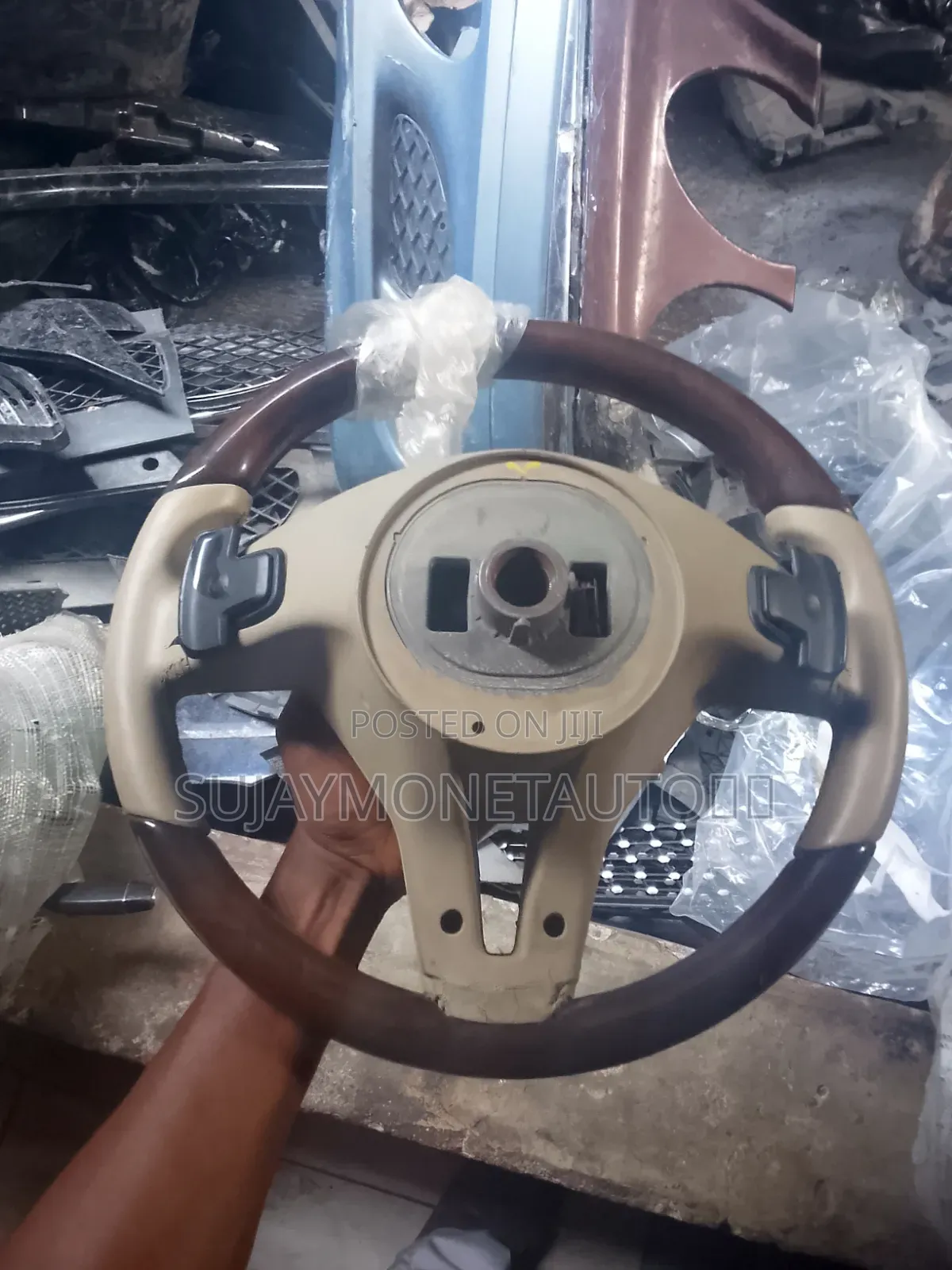 Mercedes Benz 204 Glk,C300 Formica Steering Wheel