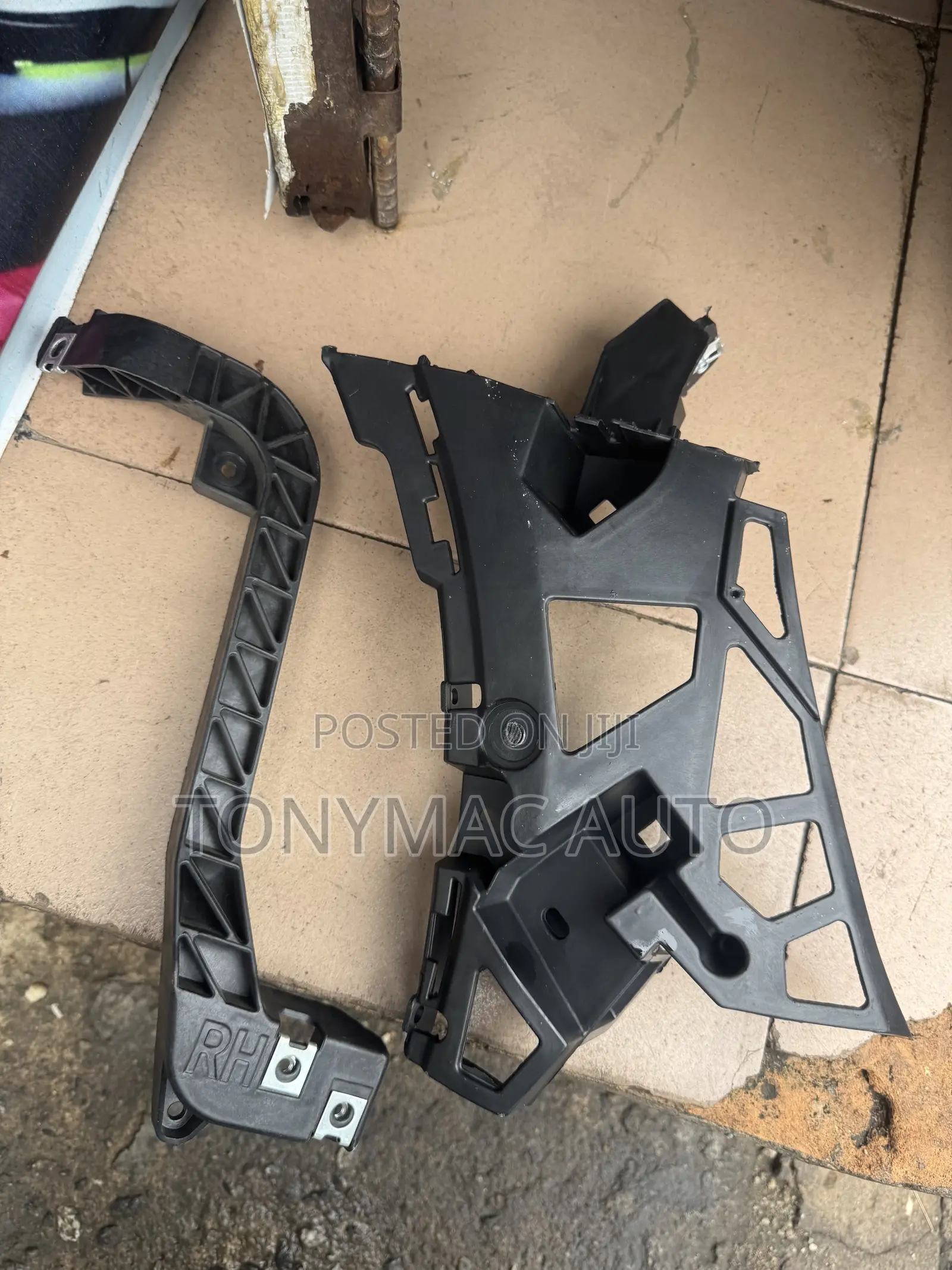 Bumper Hanger Mercedes Benz Ml350,Gle 166