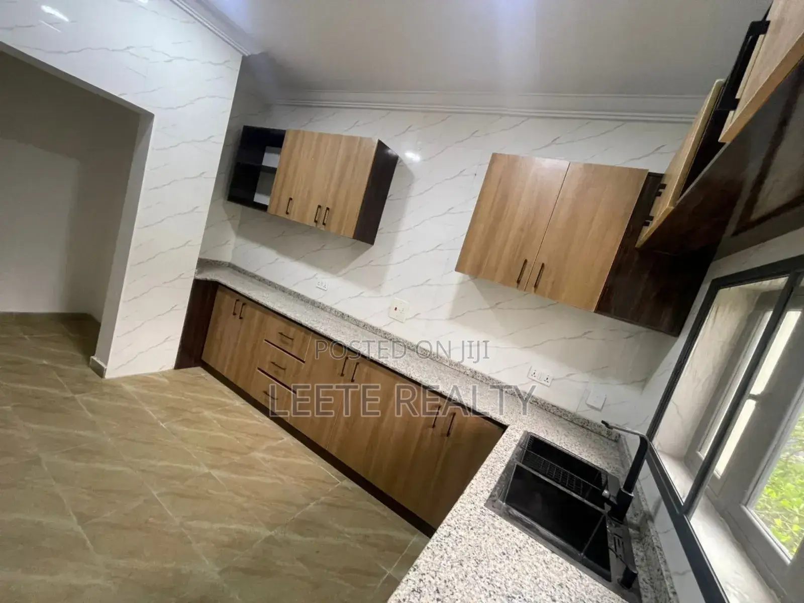 3bdrm Apartment in Jahi for sale