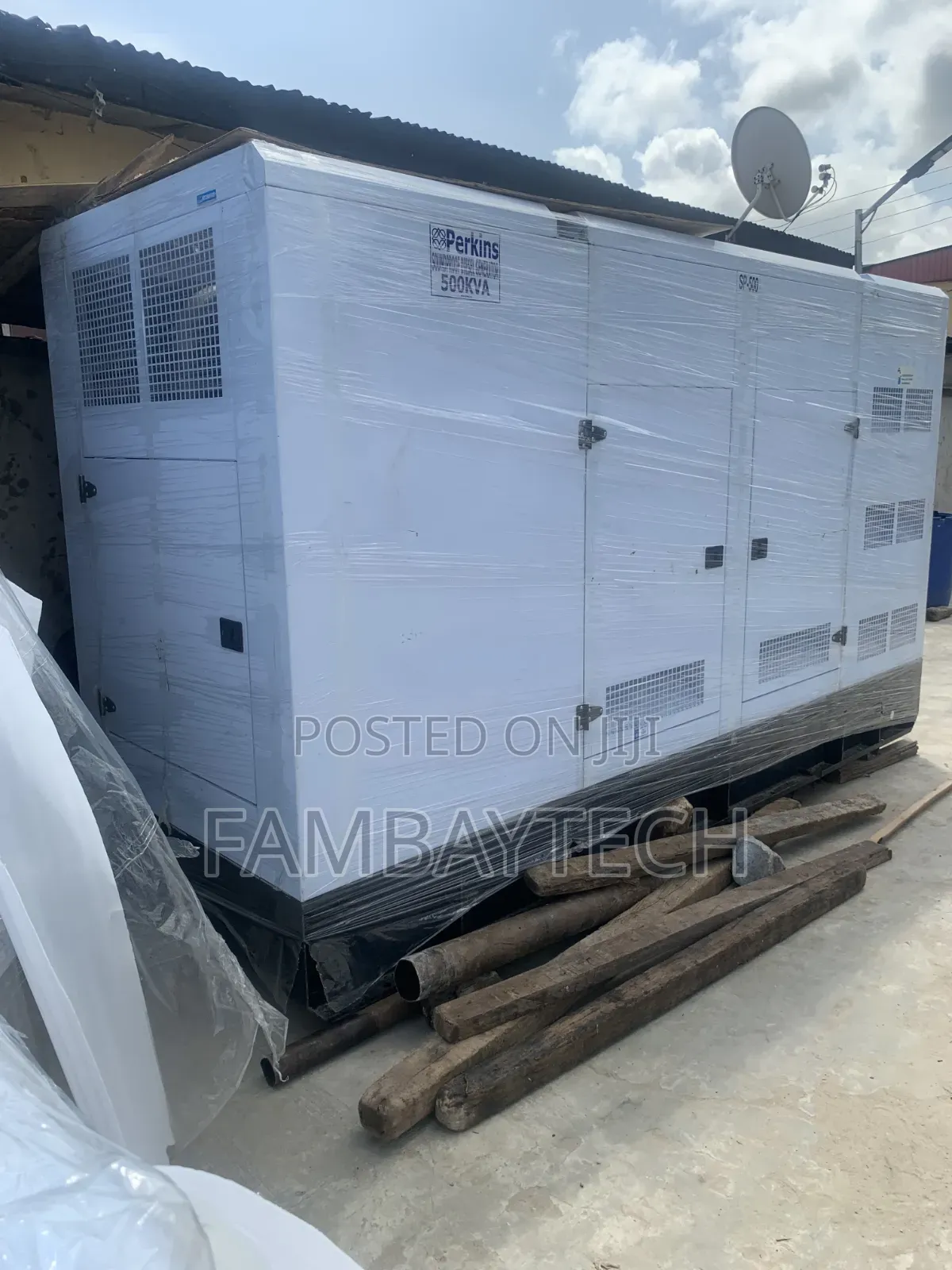 Heavy Duty Brand New 500kva Perkins Soundproof Generator