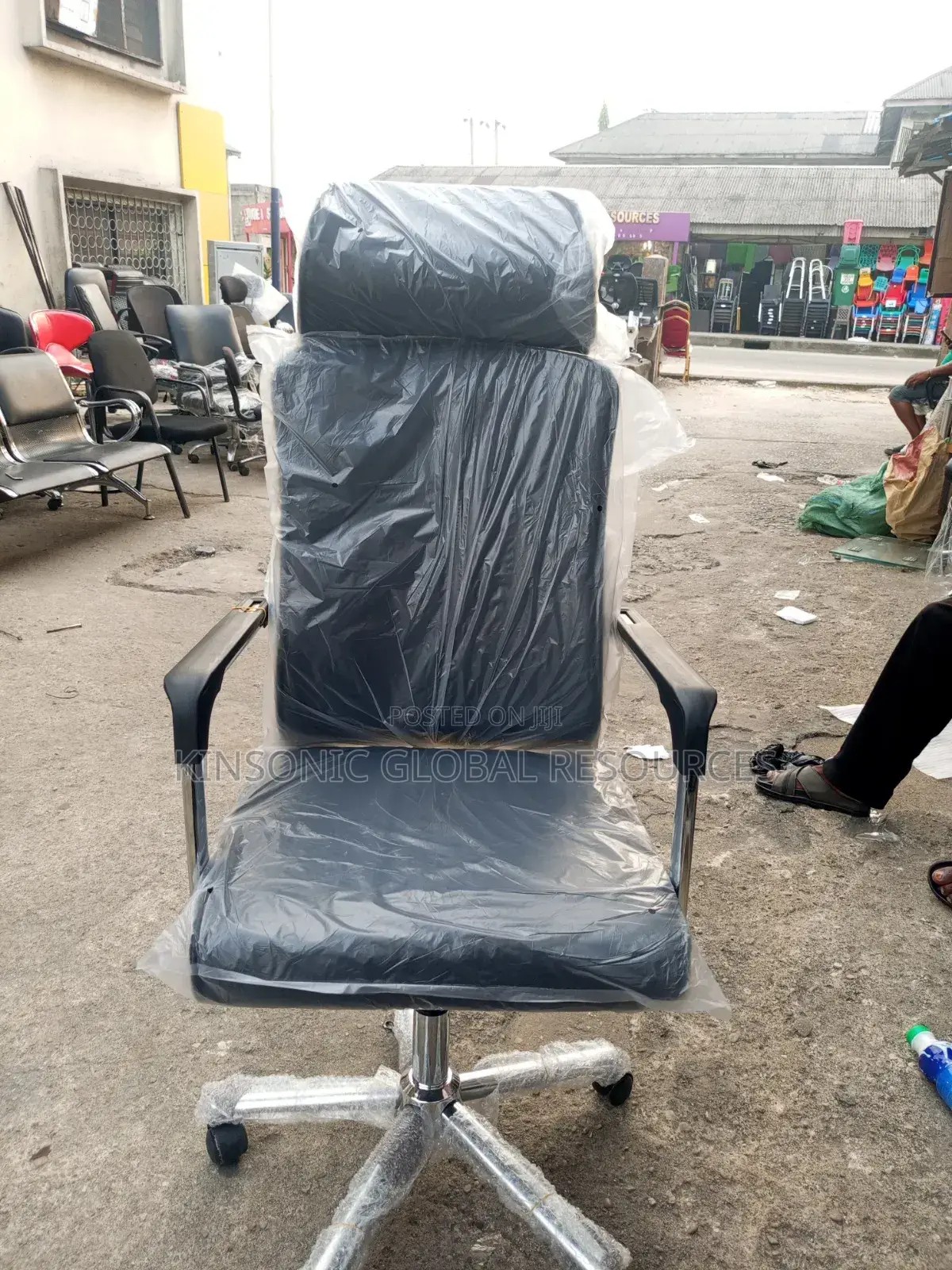 Office Chair With Headrest