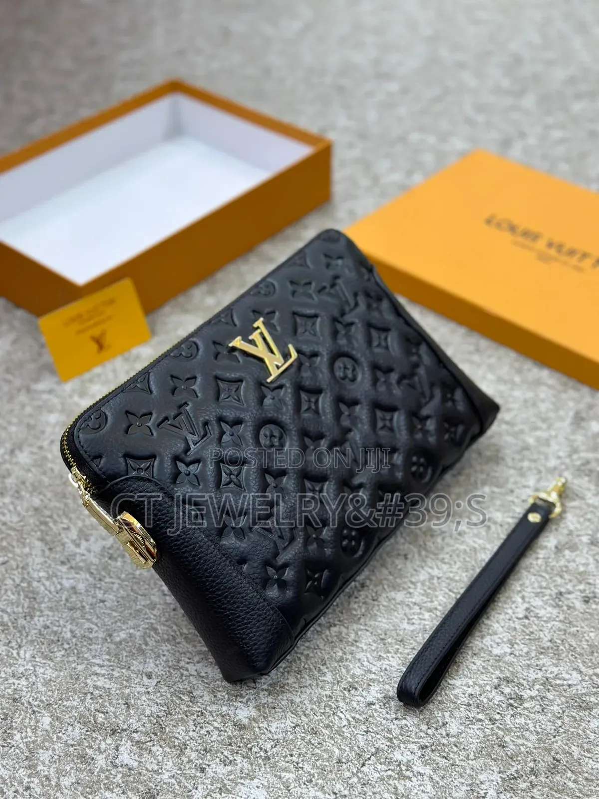 Original Designer Style Gucci Clutch Bag Black Leather, Zip With Strap