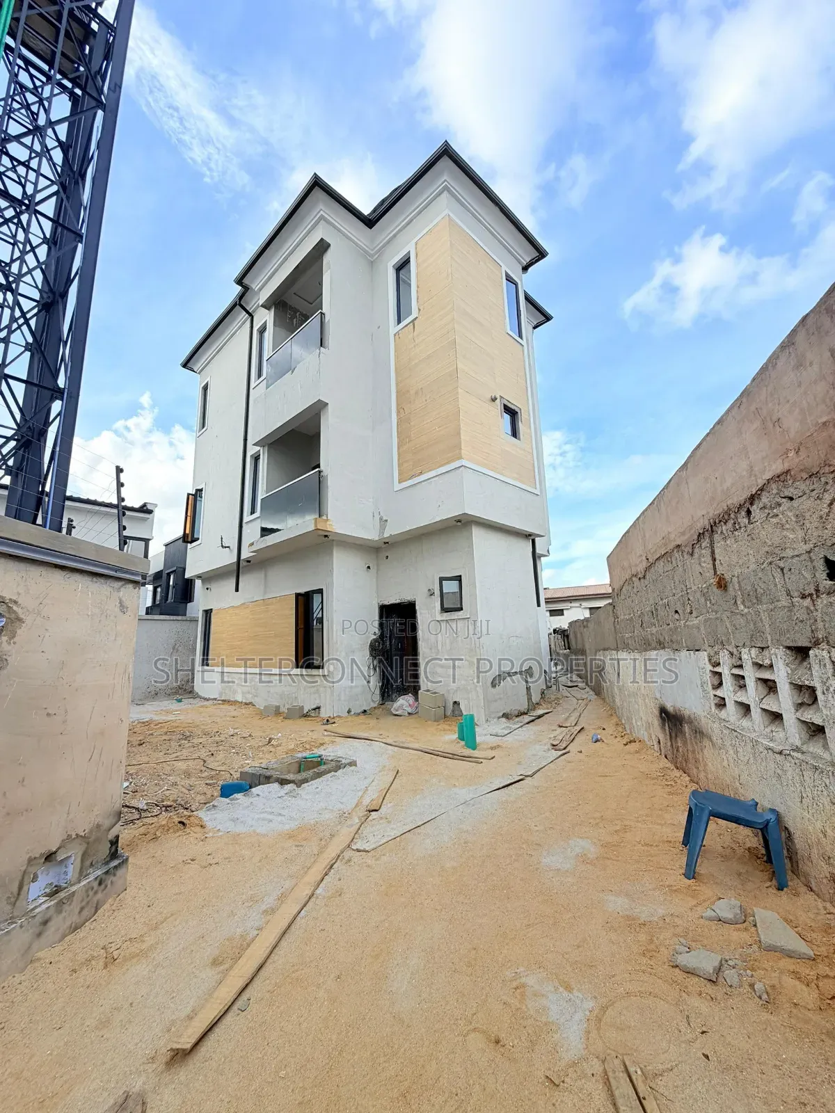4bdrm Duplex in Ifako-Gbagada for sale