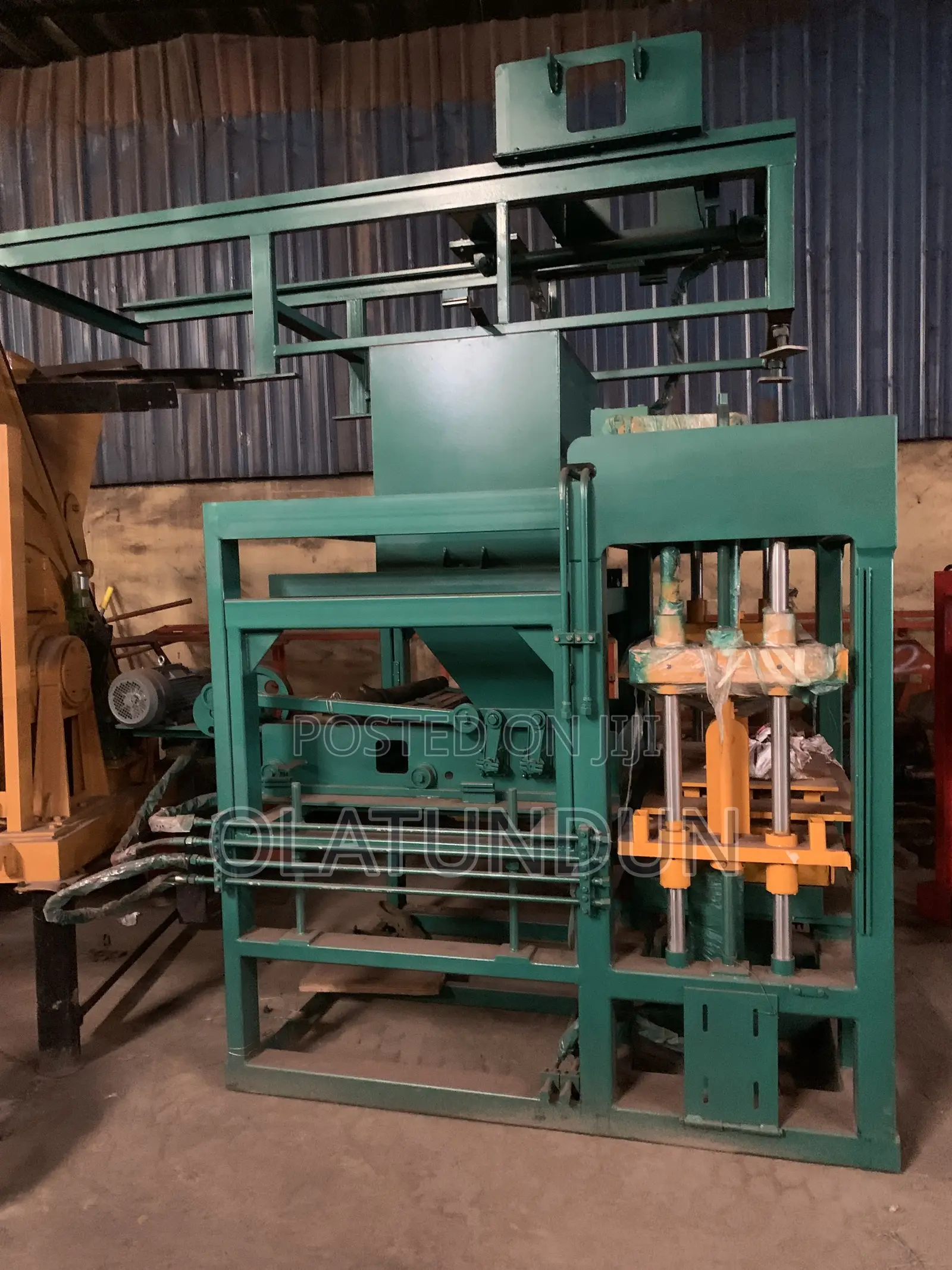 Block Moulding Machine