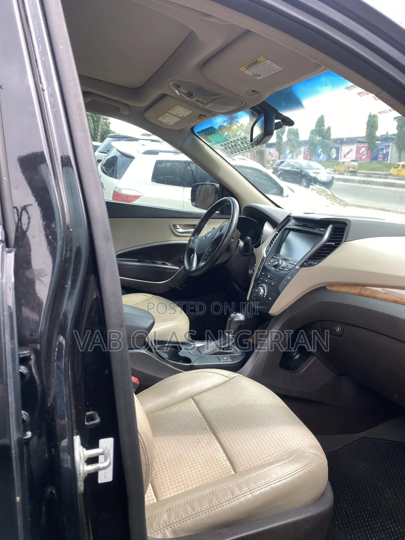 Hyundai Santa Fe Limited FWD 2016 Black