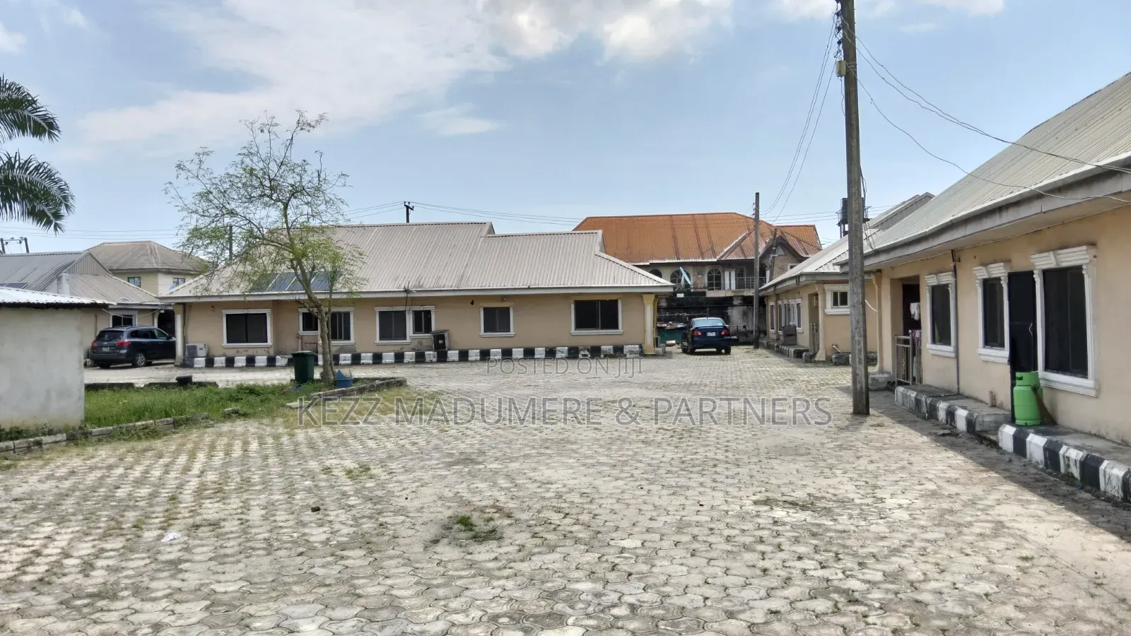 10bdrm Block of Flats in New Rd, Rumudara Off, Rumuodara for sale