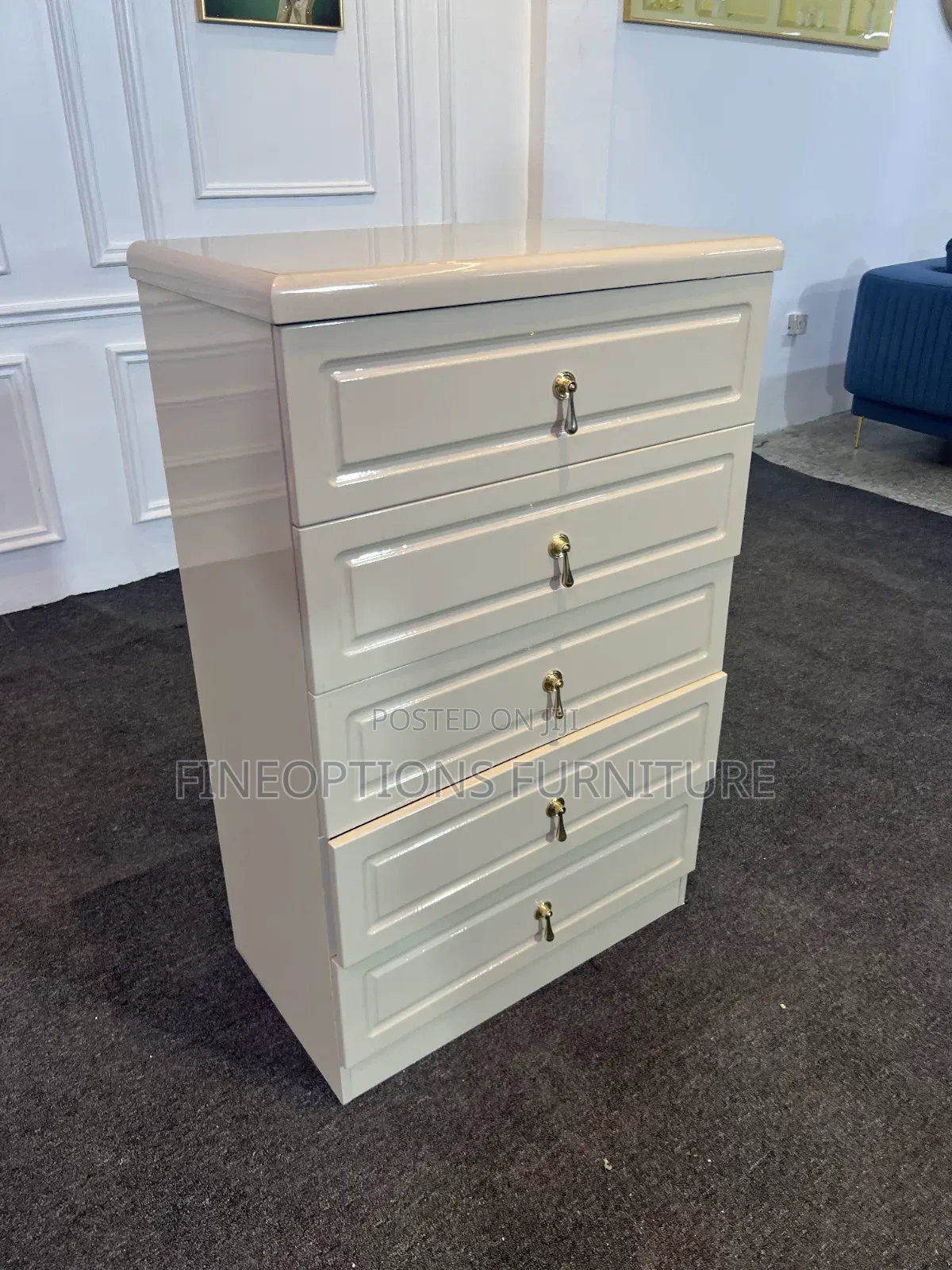 Five Drawer Dresser