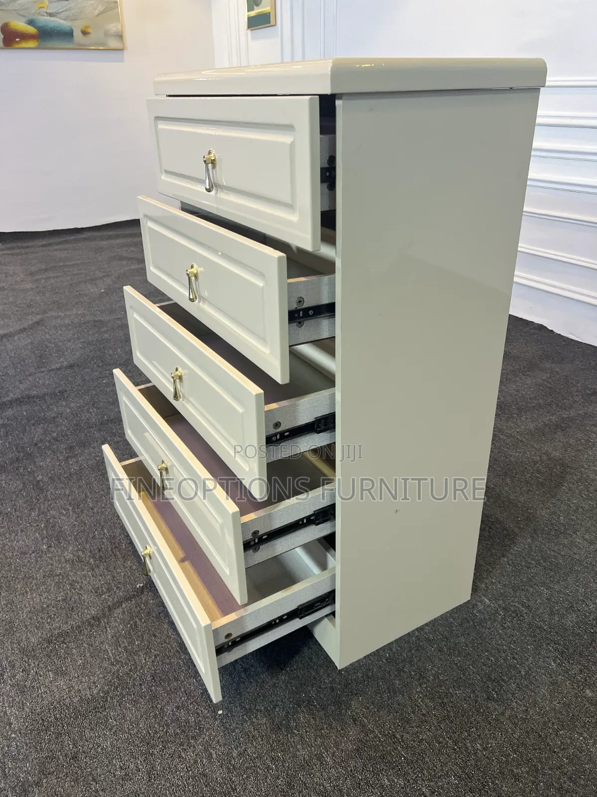 Five Drawer Dresser