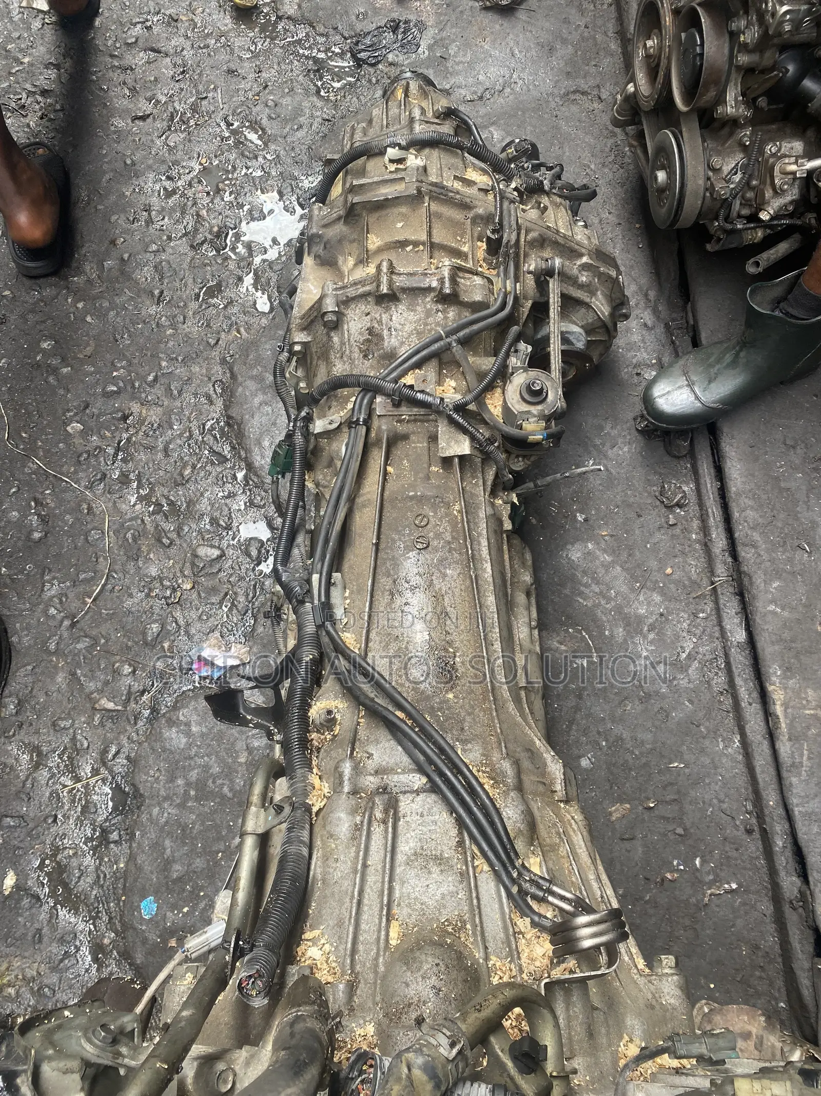 Nissan Qx56 Gearbox/Transmission 4x4 (2006-2009)