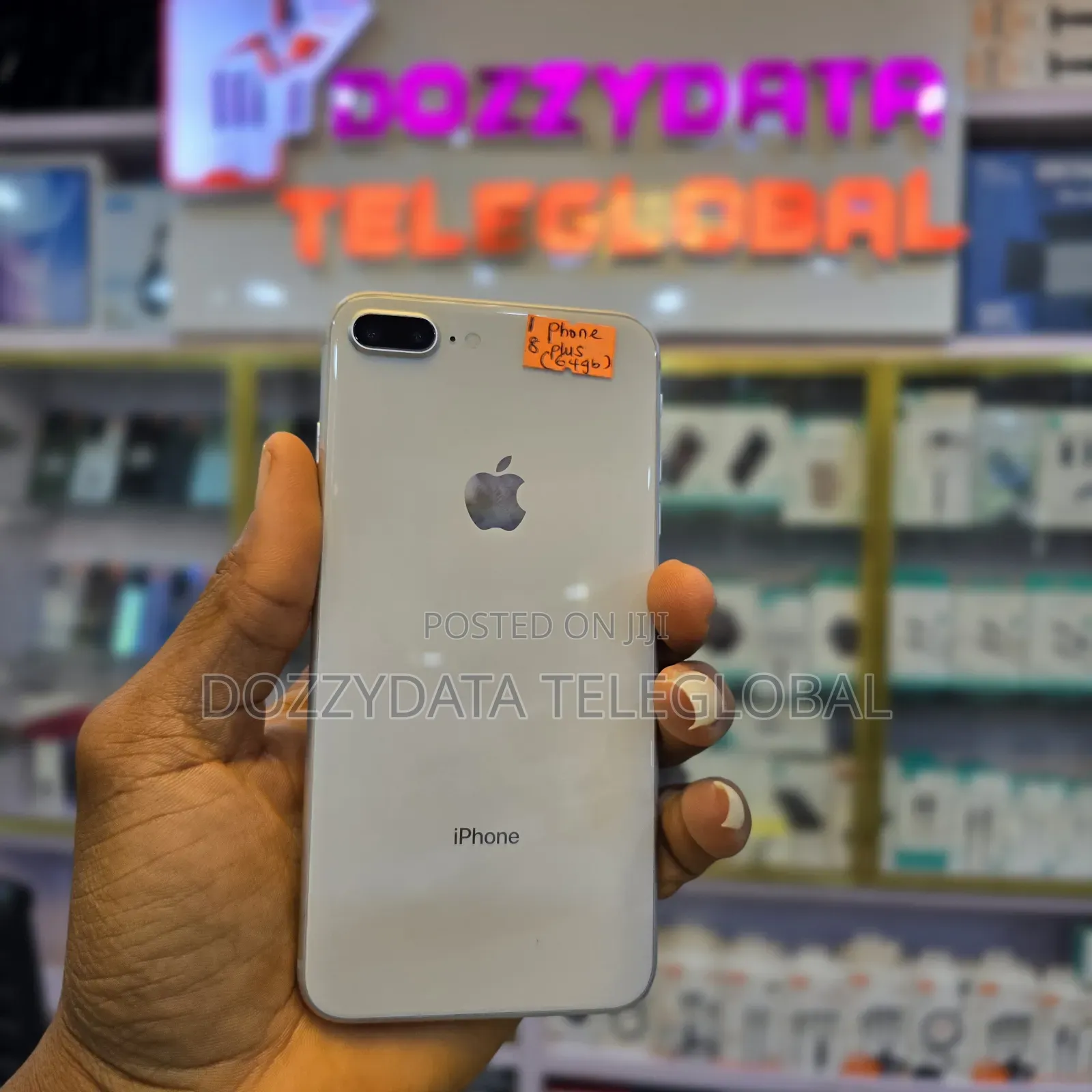 Apple iPhone 8 Plus 64 GB White