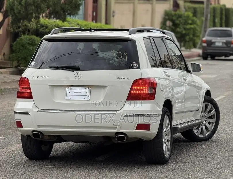 Mercedes-Benz GLK-Class 350 4MATIC 2011 White