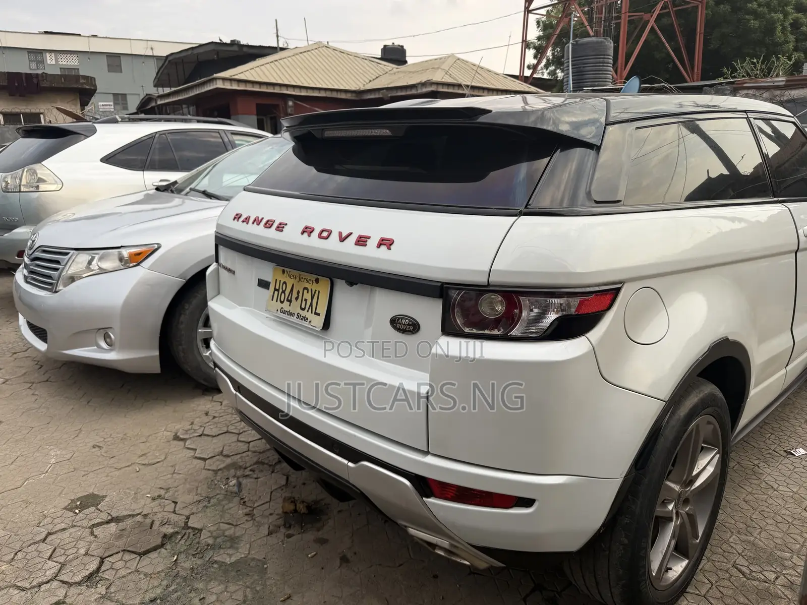 Land Rover Range Rover Evoque Pure Plus 4x4 Coupe (2.0L 4cyl 9A) 2014