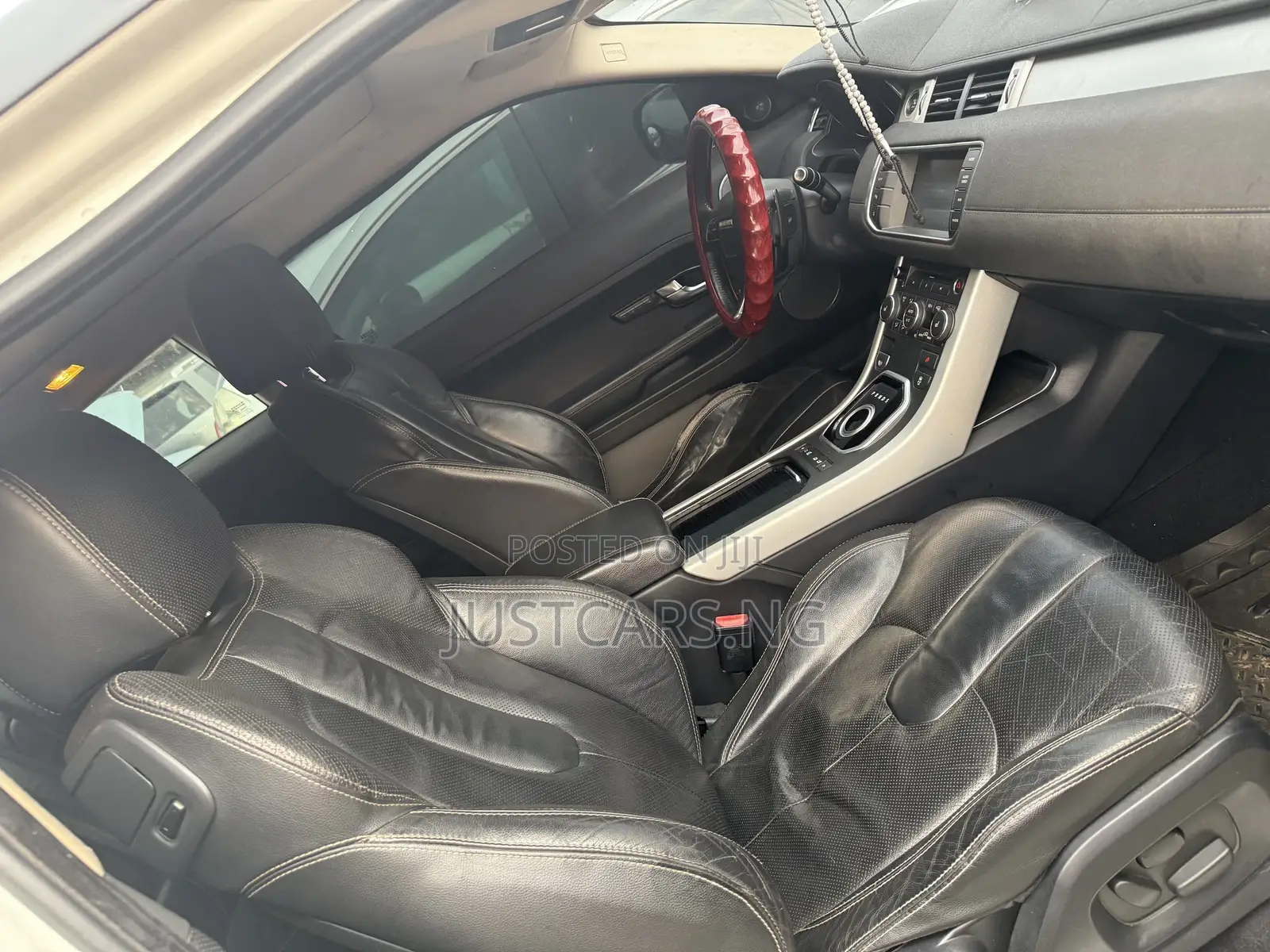 Land Rover Range Rover Evoque Pure Plus 4x4 Coupe (2.0L 4cyl 9A) 2014